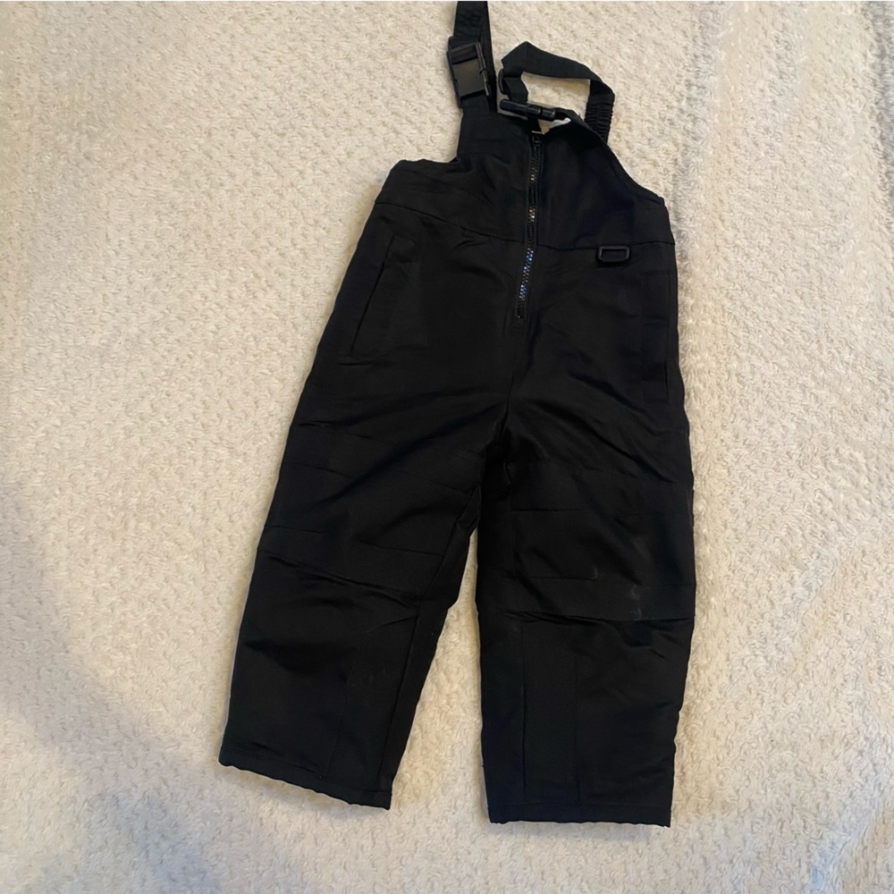 Black Circo snow bib snowpants size 18 M